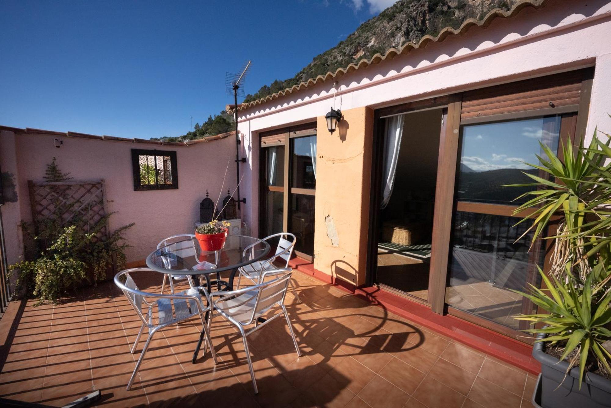 Eagles Nest - Massive Townhouse With Pool With Outstanding Views Villa Algodonales Eksteriør bilde