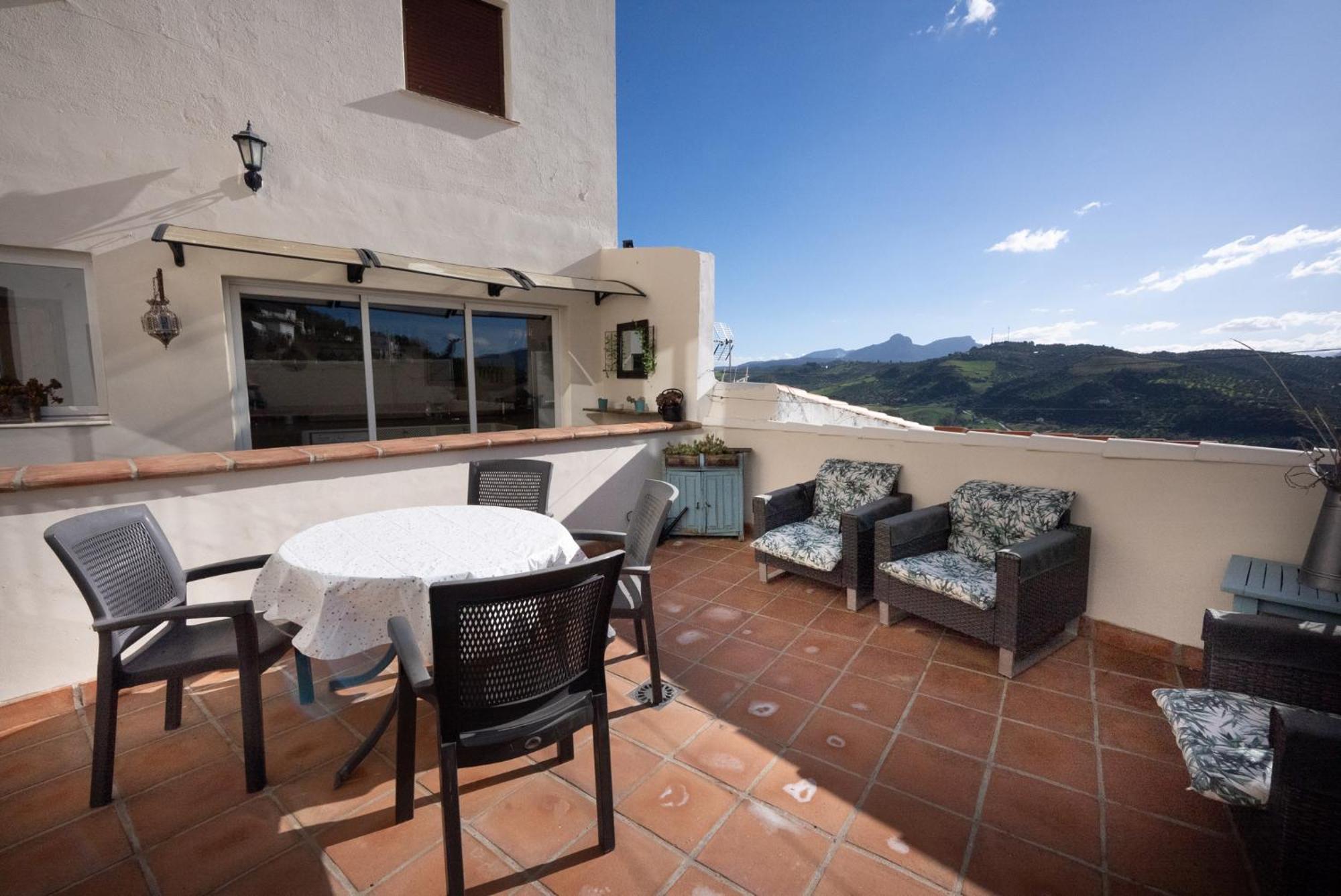 Eagles Nest - Massive Townhouse With Pool With Outstanding Views Villa Algodonales Eksteriør bilde