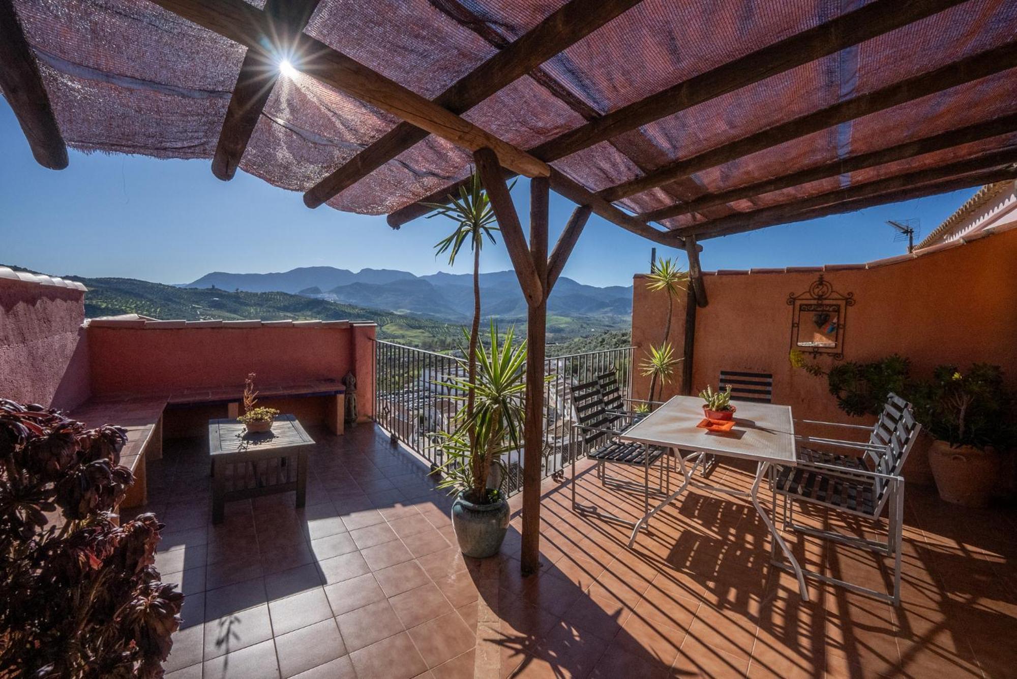 Eagles Nest - Massive Townhouse With Pool With Outstanding Views Villa Algodonales Eksteriør bilde