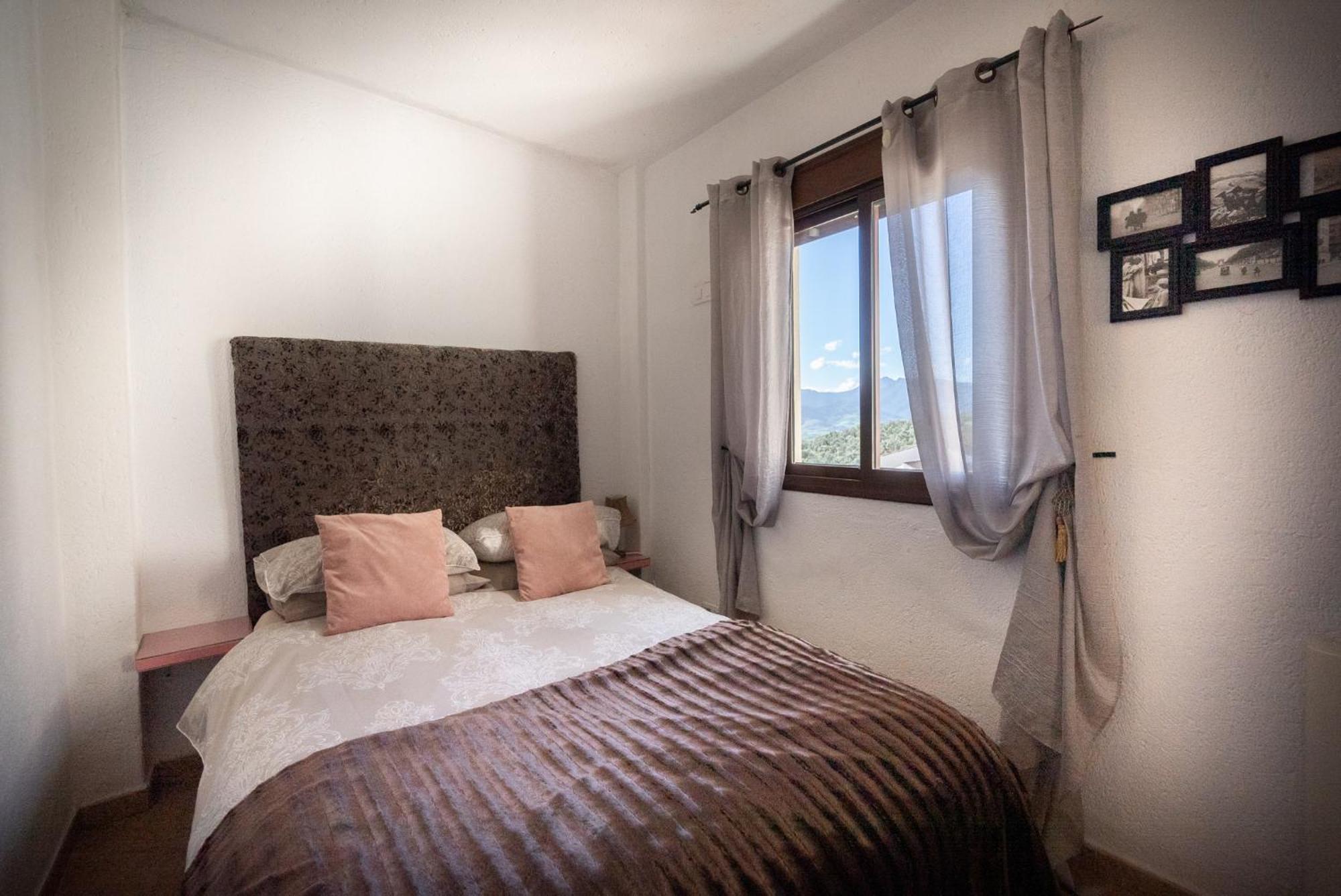 Eagles Nest - Massive Townhouse With Pool With Outstanding Views Villa Algodonales Eksteriør bilde